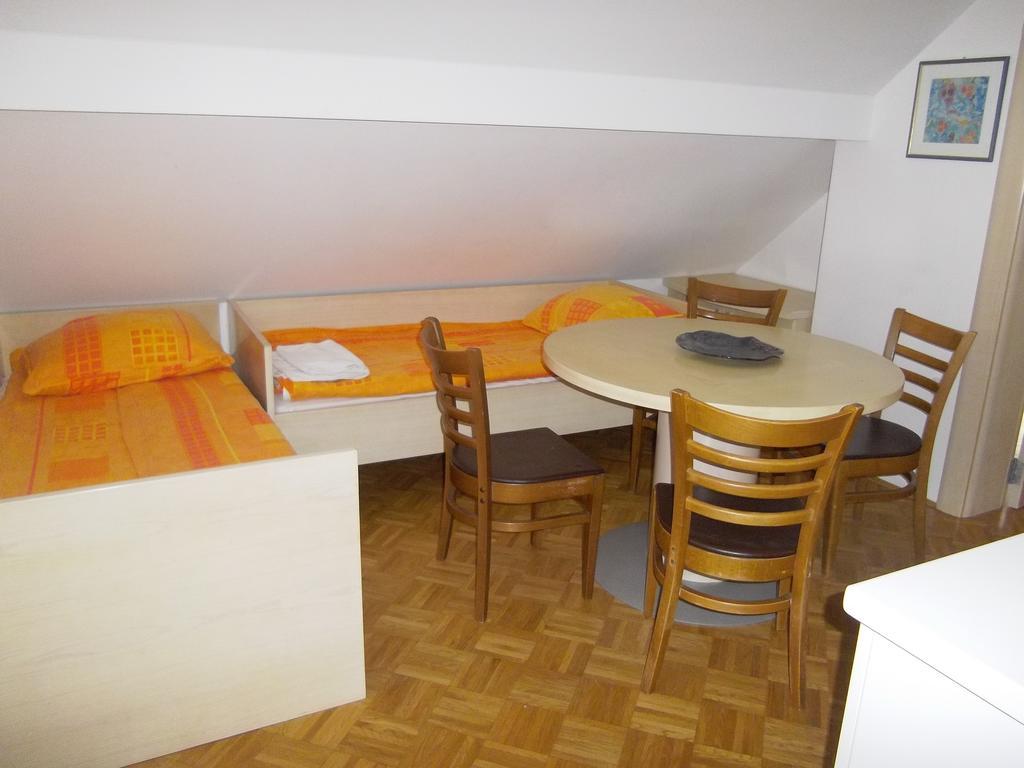 Apartmaji Kranjska Gora Phòng bức ảnh